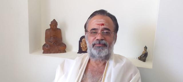 Sri. Azhvanchery Krishnan Thambrakkal